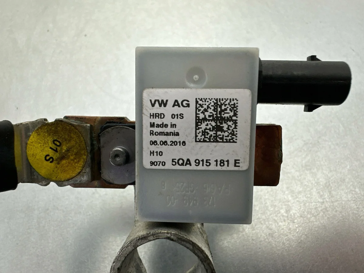 Klema Minus Volkswagen Tiguan 5QA915181E image 6