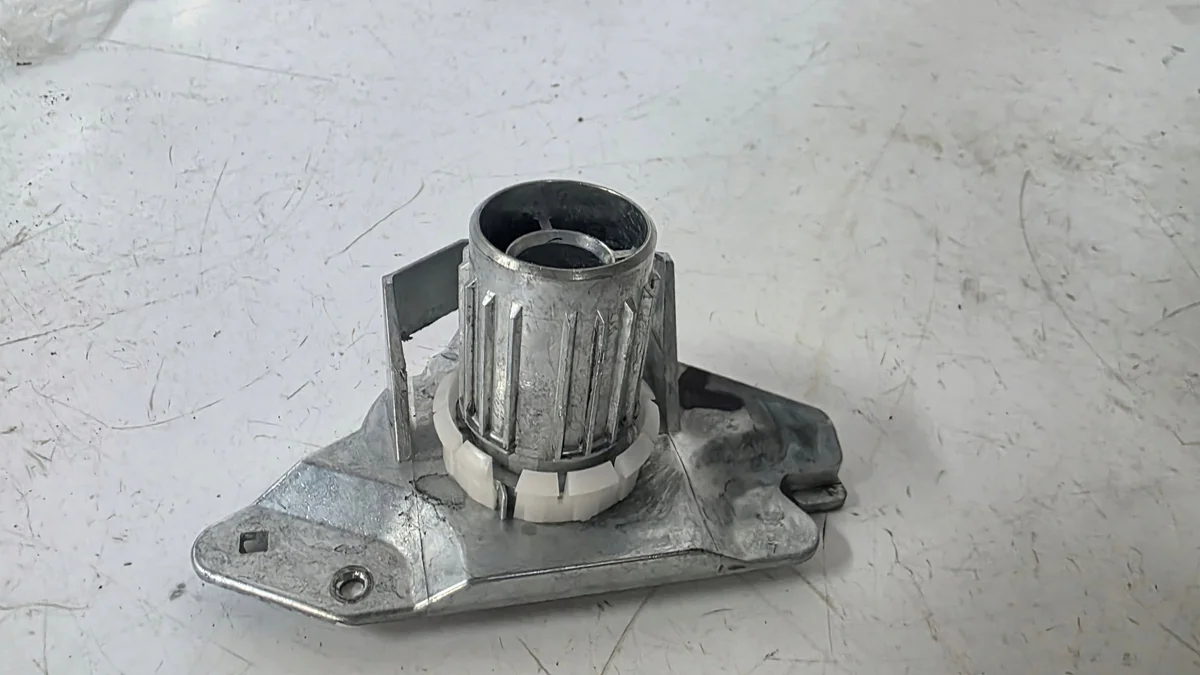 Halterung Armlehne Renault Espace IV LIFT links image 3