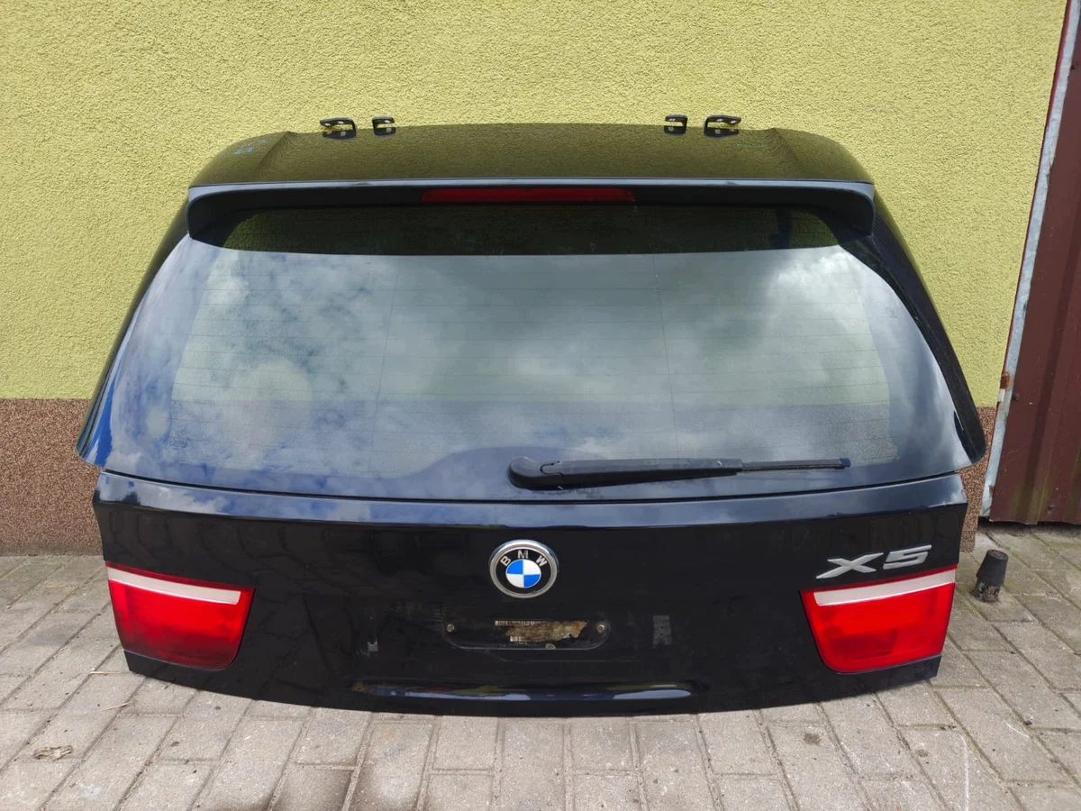BMW X5 E70 Trunk Lid - Used image 3