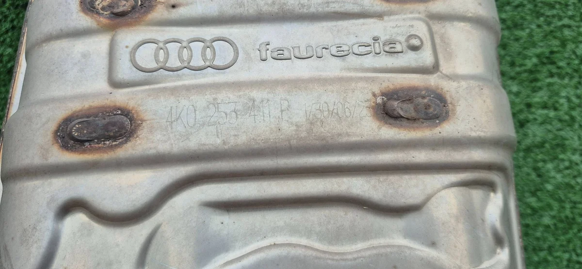 Endschalldämpfer Audi RS6 C8 4K0253411P thumbnail 6