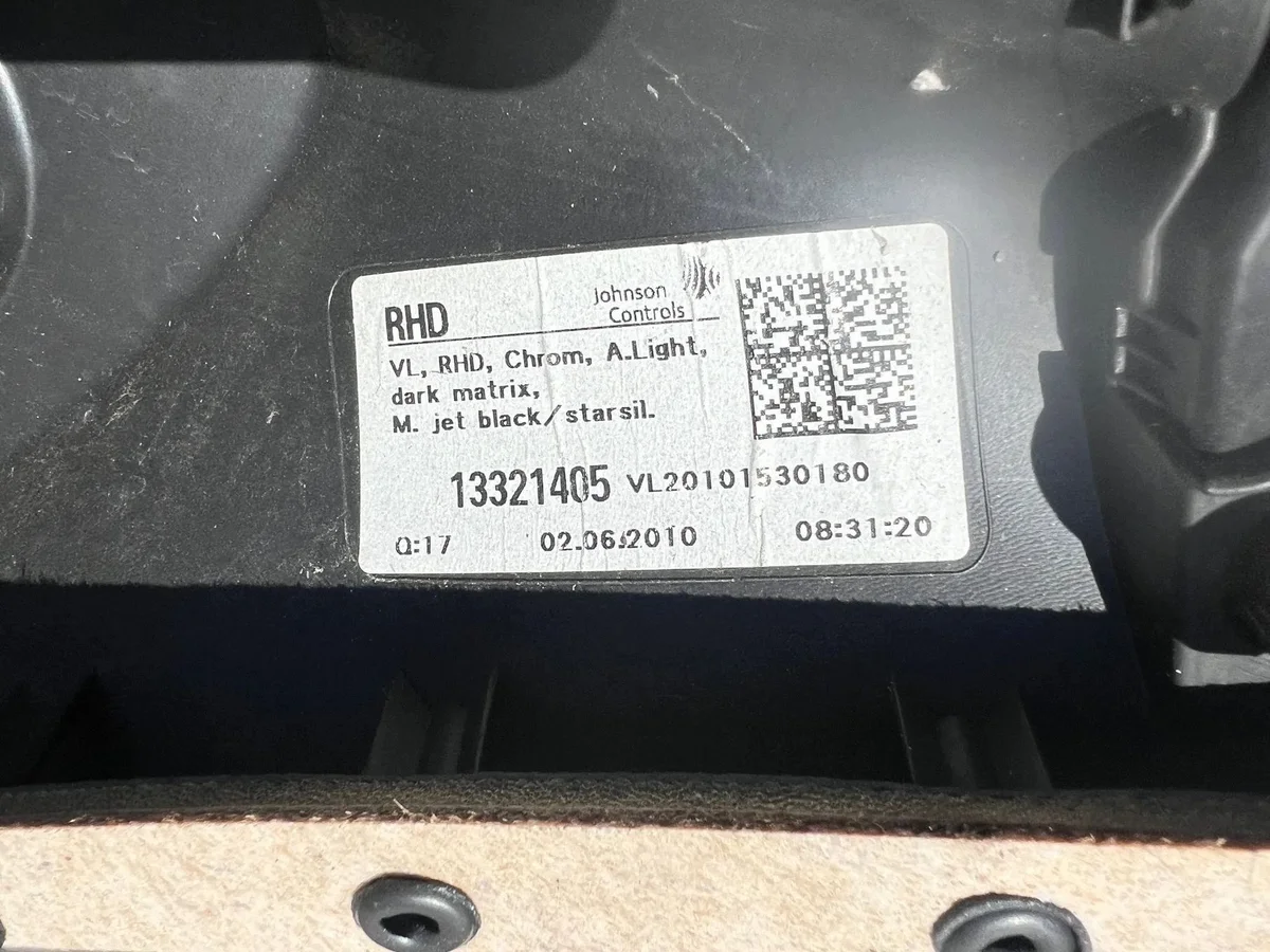Opel Astra J Boczek drzwi lewy przód 13321405 image 4