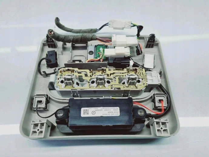 Innenleuchte Nissan Qashqai (2) gebraucht image 3
