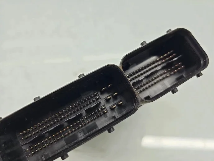 Ohjainyksikkö ECU VW Touran 03G906016HK image 4