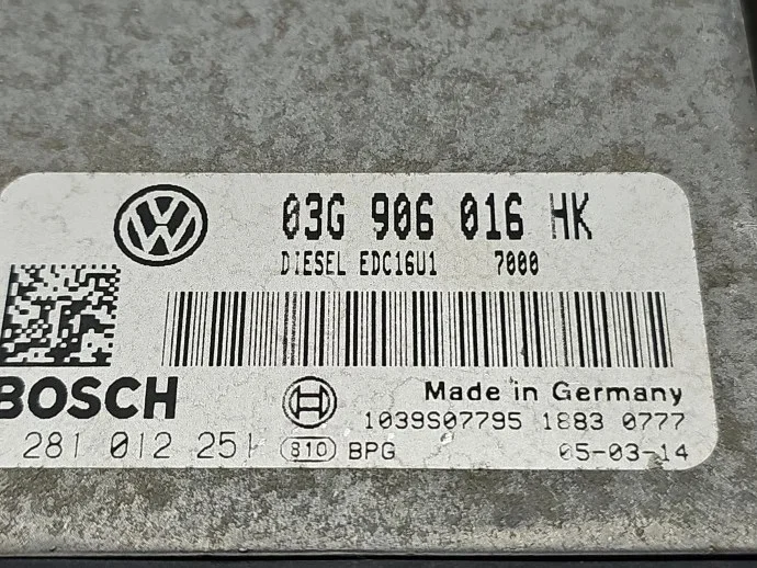 Ohjainyksikkö ECU VW Touran 03G906016HK image 5