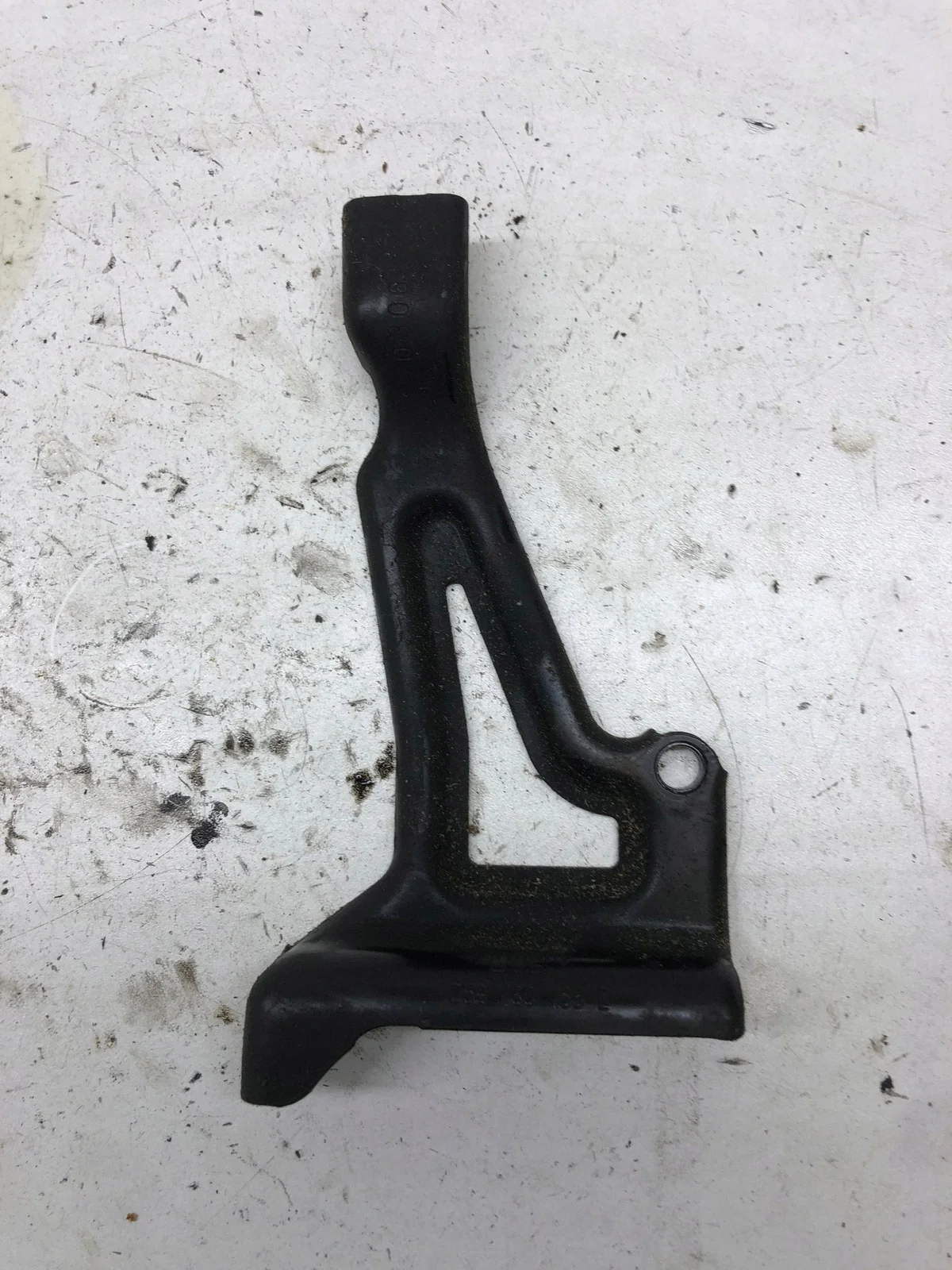 Audi A6 S6 C6 4F 2007 supporto pompa carburante