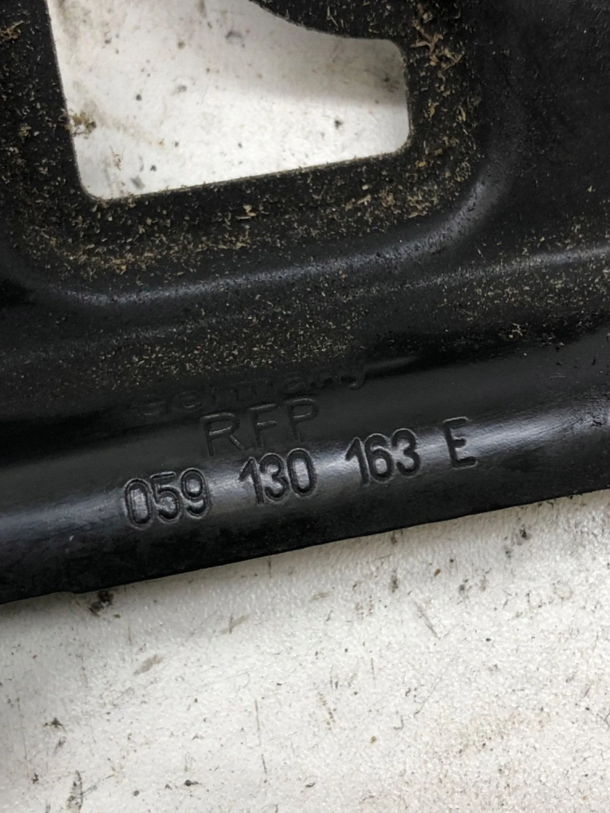 Fuel Pump Mount Audi A6 S6 C6 4F 059130163E image 3