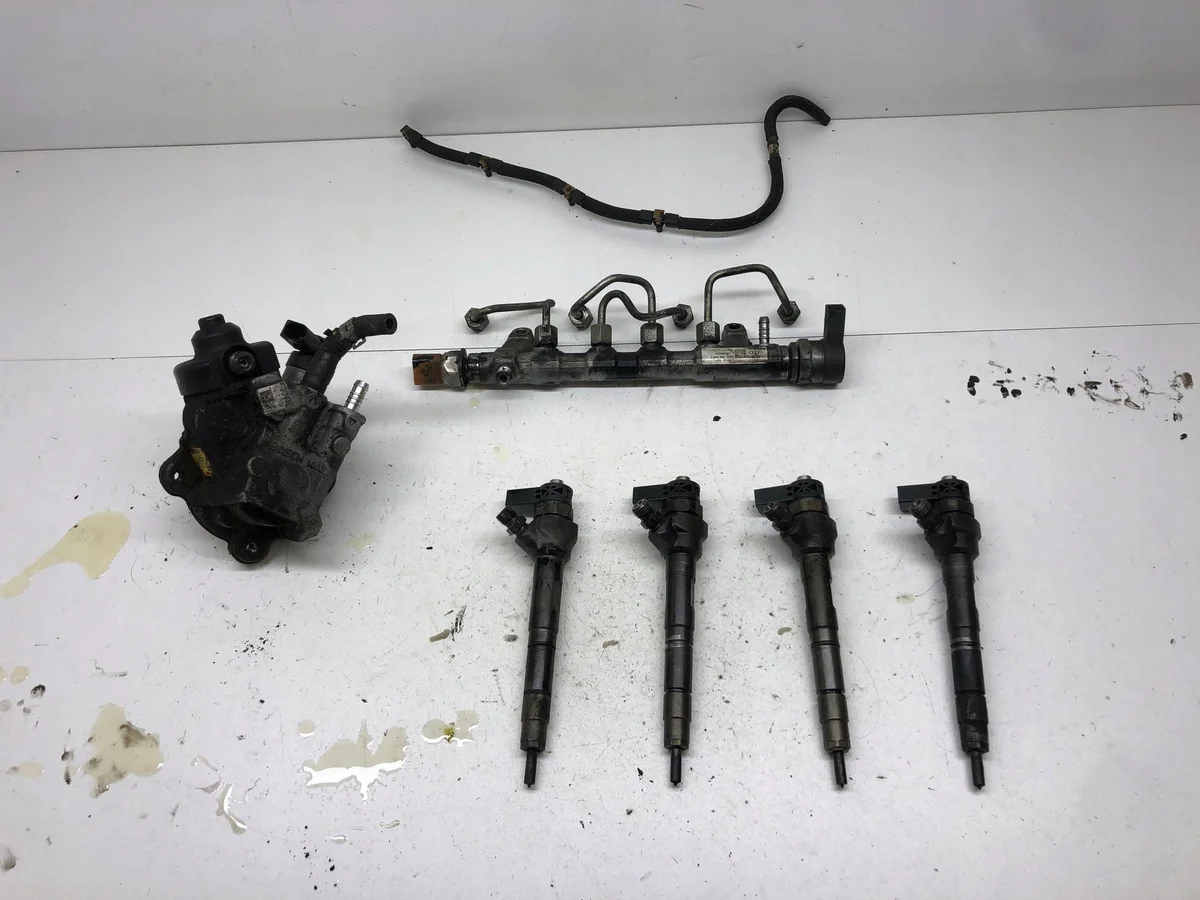 2013 Volkswagen Tiguan Injectiesysteem 03L130755AC