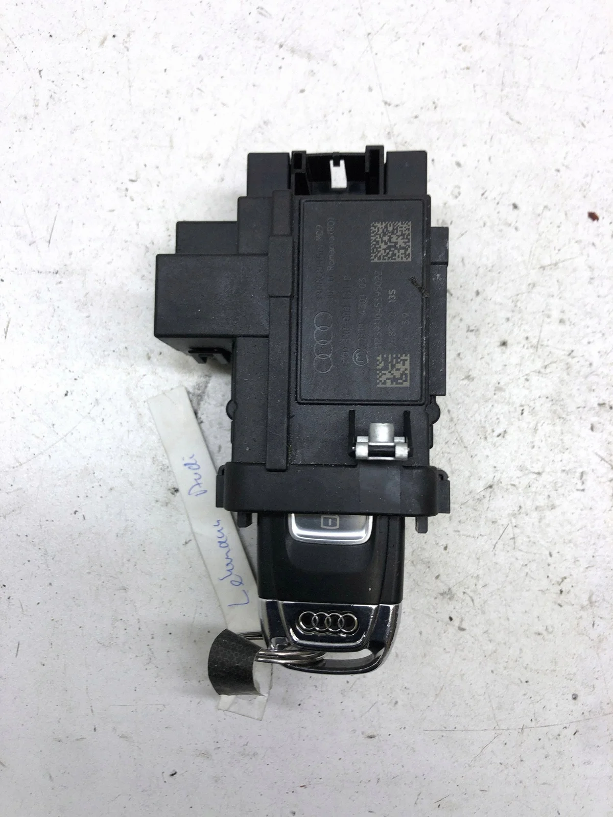 Stacyjka Audi A4 S4 B8 8K 2013 OEM 8K0909131D