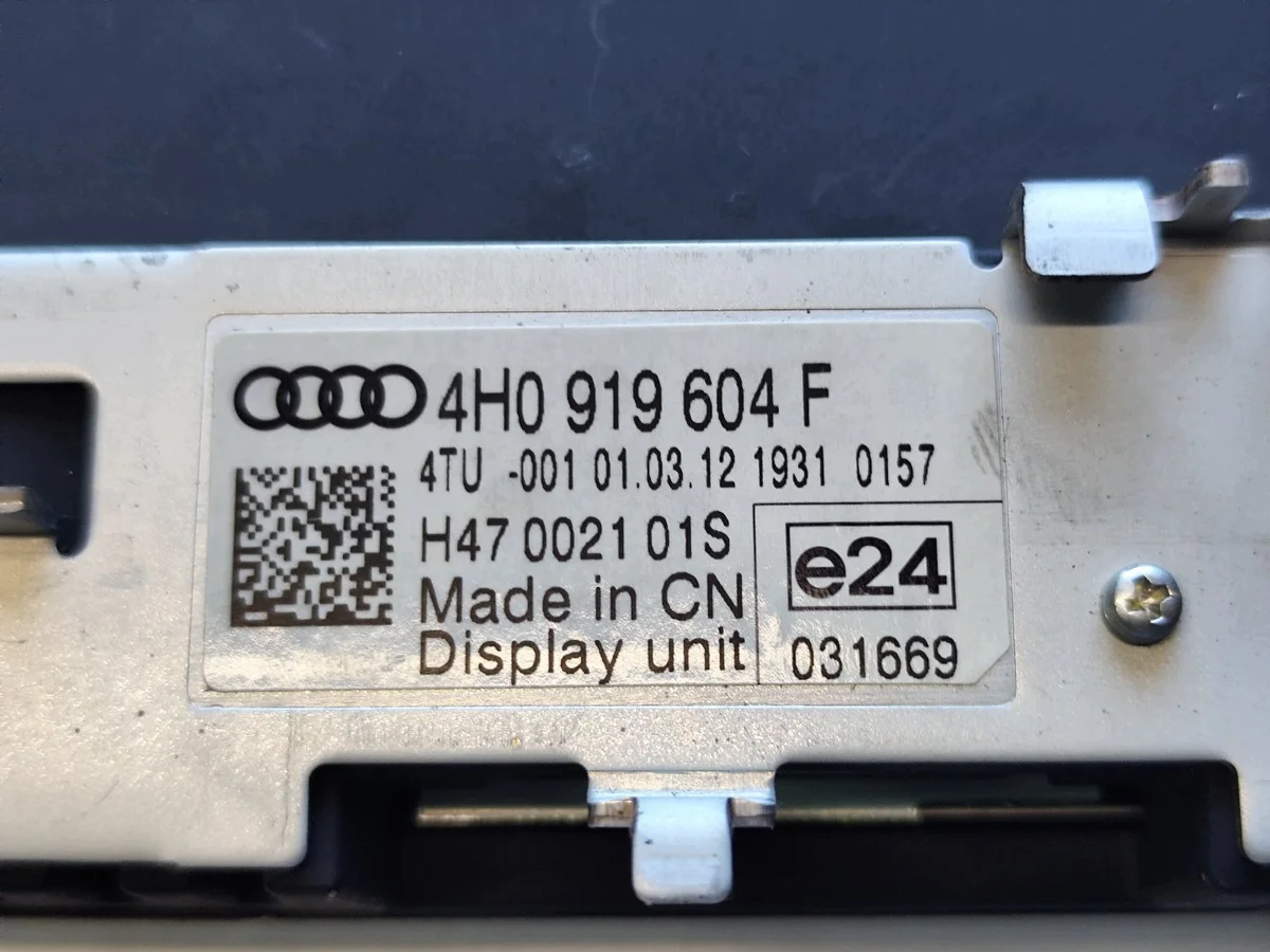 Audi A8 D4 Scherm 4H0919604F image 8