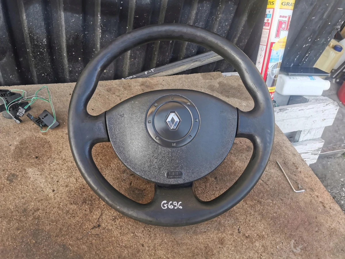 Volante Renault Megane II Scenic II 8200106306J