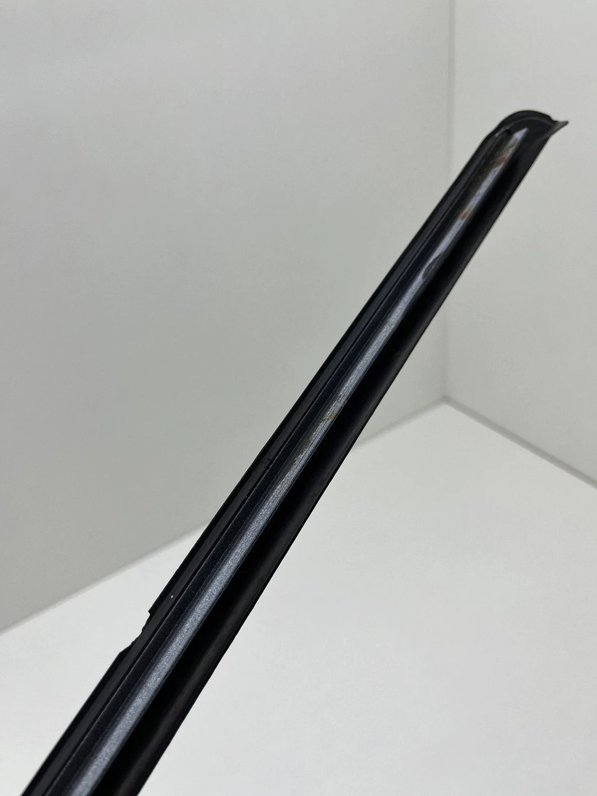 BMW X3 F25 Windshield Trim Left image 8