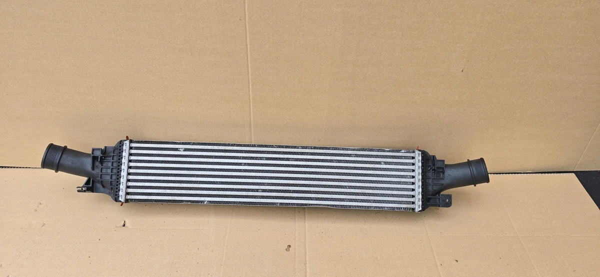 Audi A4 B8 A5 Q5 Ladeluftkühler 1.8 2.0 TFSI
