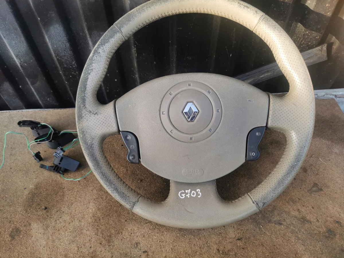 Volante Renault Scenic II Megane II Cuero Airbag