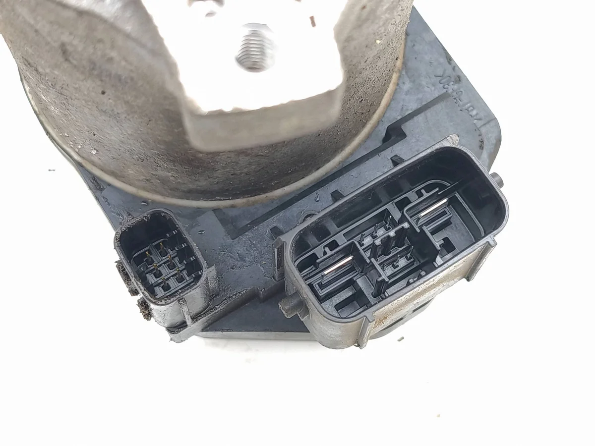 Toyota bZ4X 2023 Ohjaustehostin 8965042840 image 4
