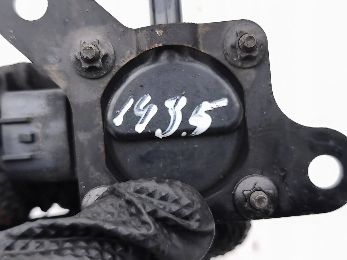 Sensor de Pressão de Gases de Escape Mitsubishi 1865A184 image 5