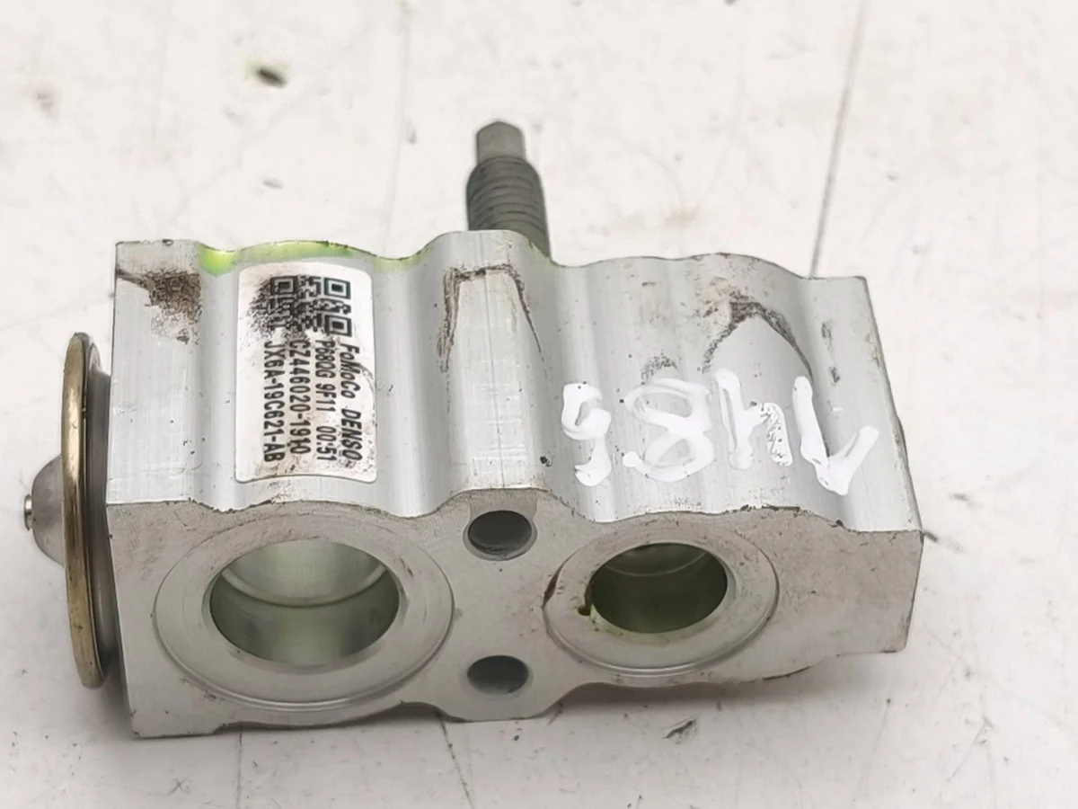 Ford JX6A-19C621-AB Valve d'expansion A/C image 5