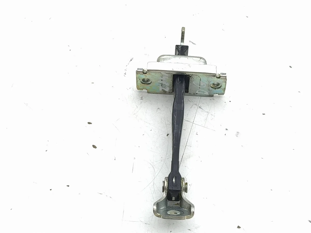 Toyota bZ4X Achterdeur Stopper AMD271754 image 5