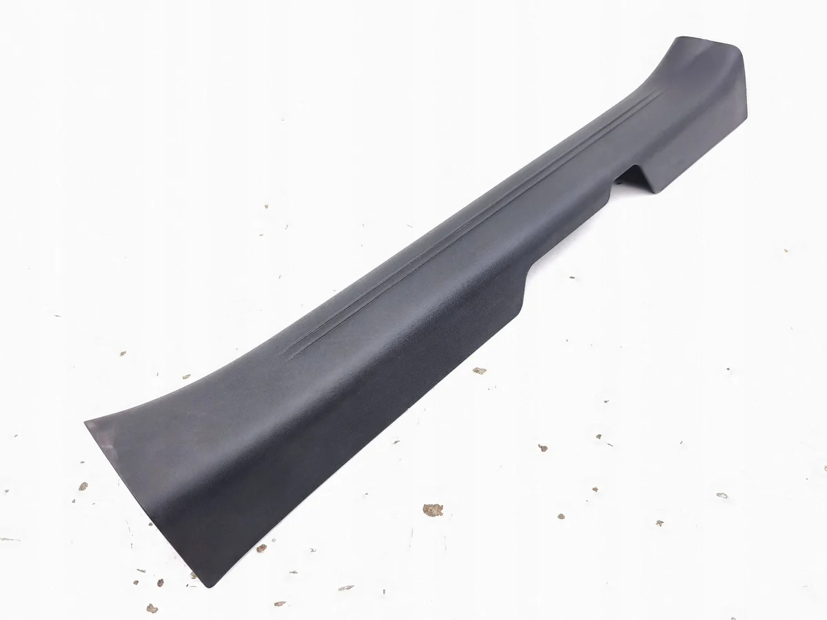 Toyota bZ4X 2024 Baguette seuil droit