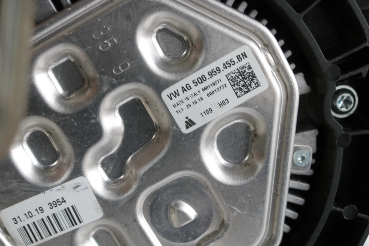 VW/Audi/Seat/Skoda Lüfter 5Q0959455BN image 6
