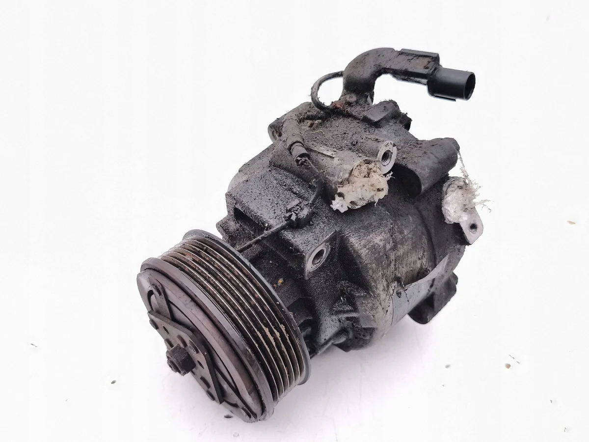 Compresor A/C Mitsubishi 7813A428 Usado