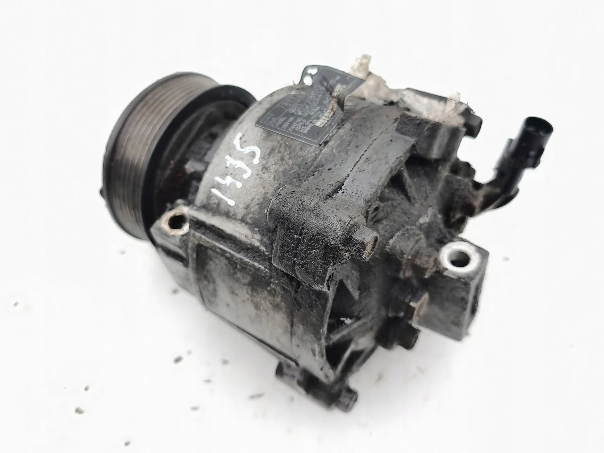 Mitsubishi AC-kompressor 7813A428 Begagnad image 4