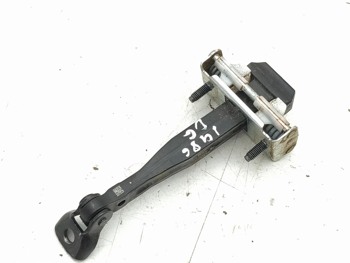 Ford Mustang Mach-E Türstopper hinten AMD271622 image 5