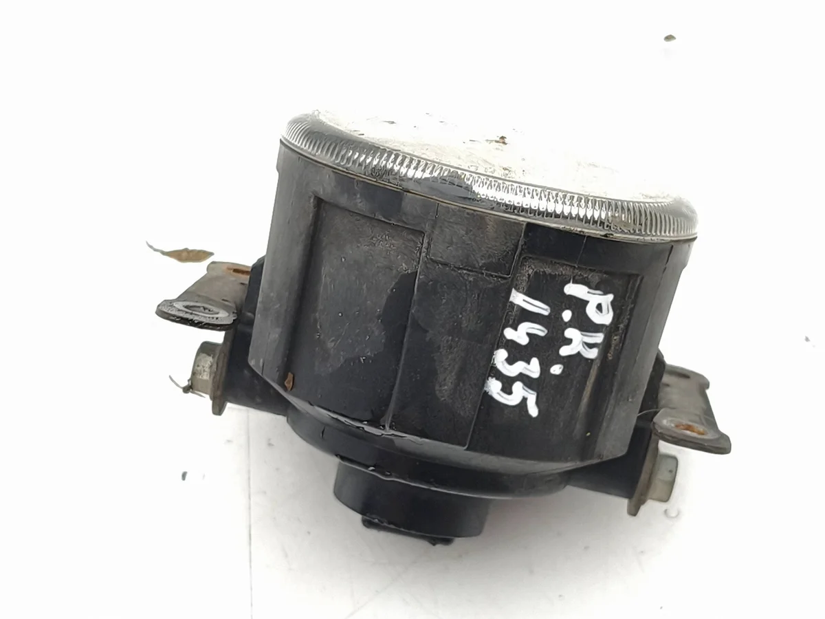 Mitsubishi Outlander 2011 Phare antibrouillard A047436 image 3