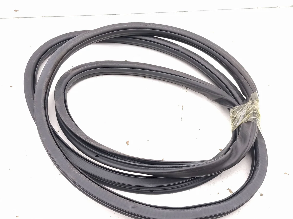 Porsche Cayenne 92A Borracha Porta Dianteira Usada image 4