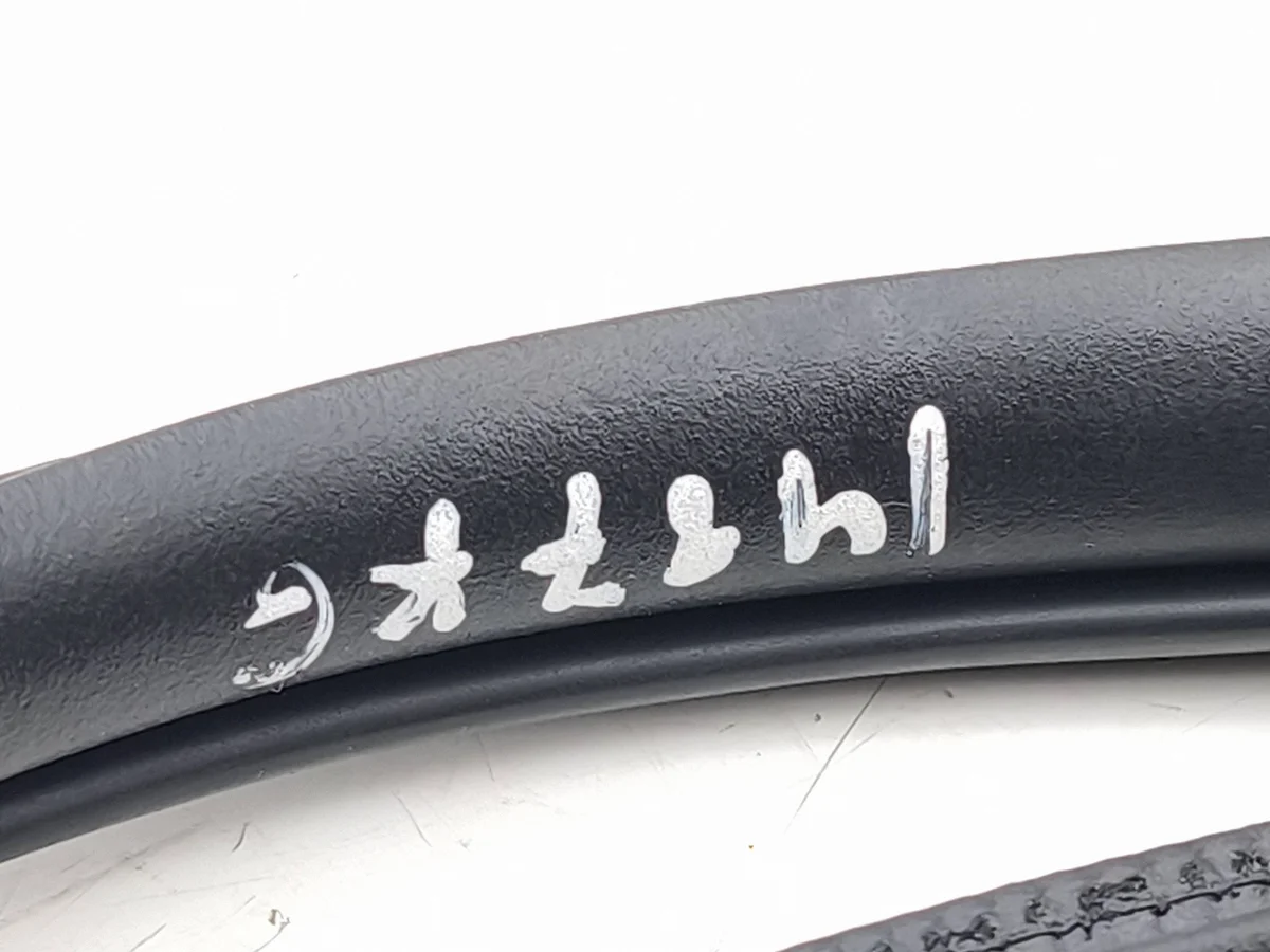 Toyota bZ4X 2023 Dichtung Tür Hinten AMD271465 image 6