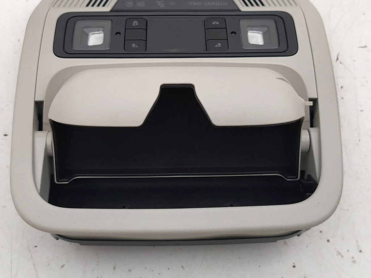Luz Teto Ford Mustang Mach-E 2023 OEM image 4