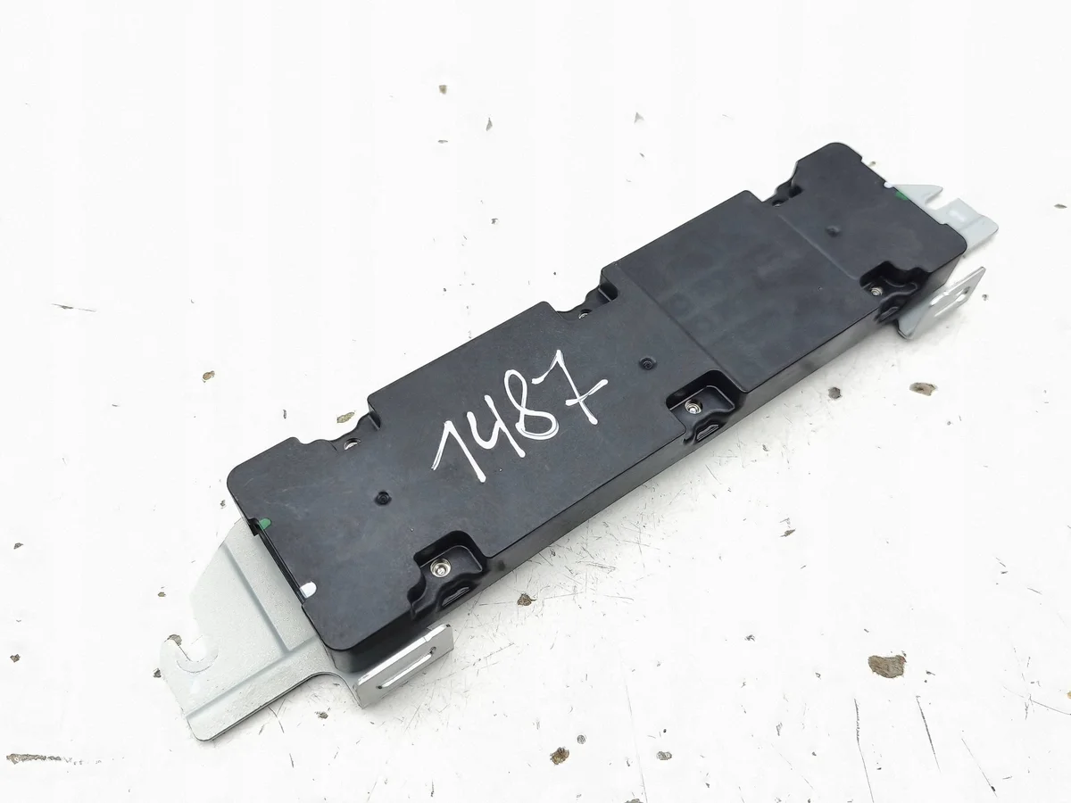 Módulo Bateria Toyota bZ4X 2023 8989242050