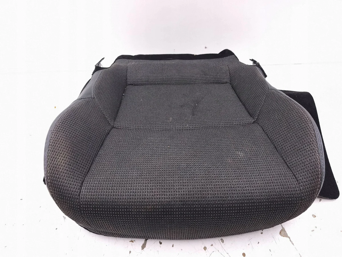 Toyota bZ4X 2023 Kuljettajan istuimen kehikko AMD271072