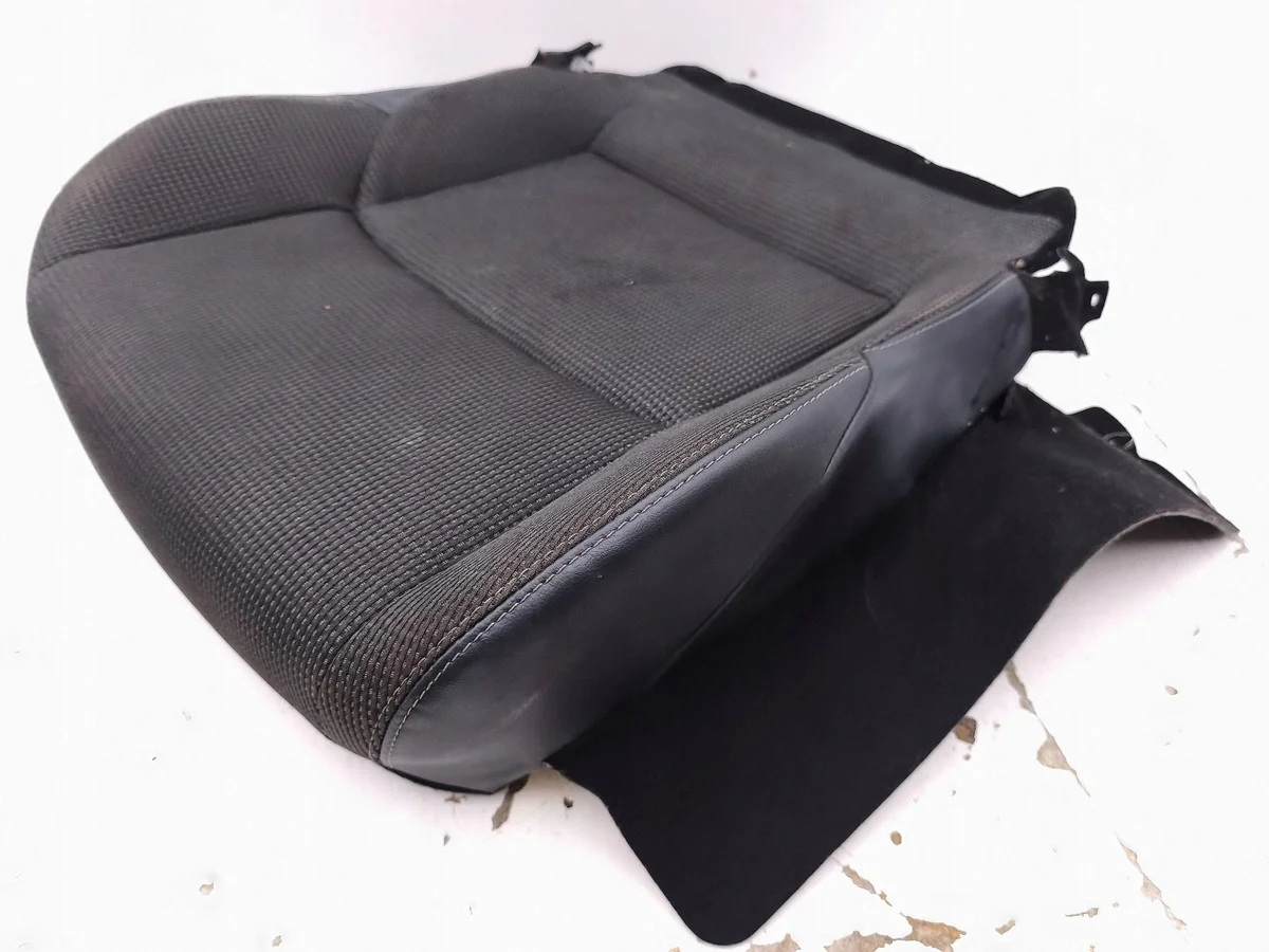 Toyota bZ4X 2023 Support siège conducteur AMD271072 image 3