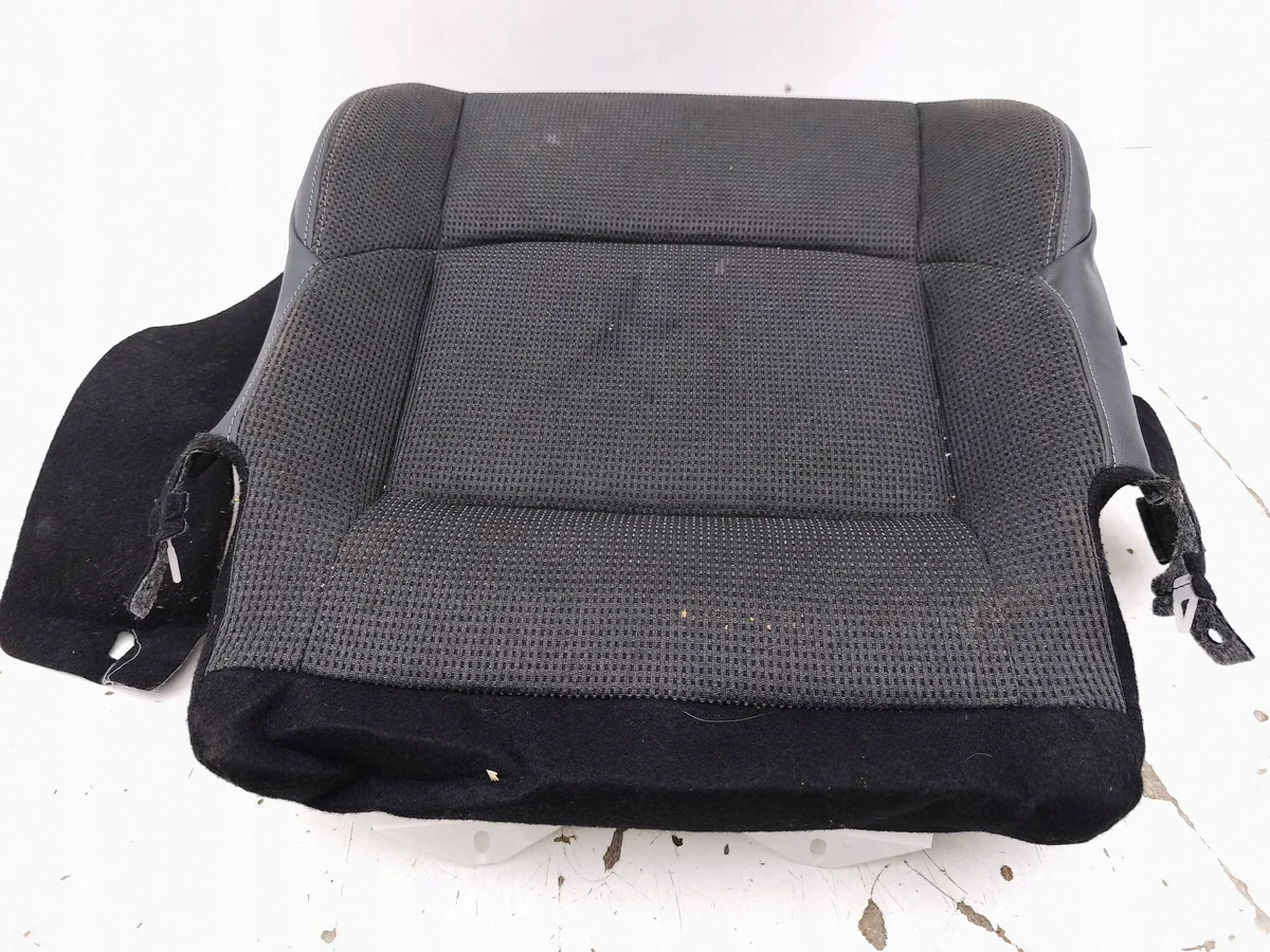 Toyota bZ4X 2023 Support siège conducteur AMD271072 image 4