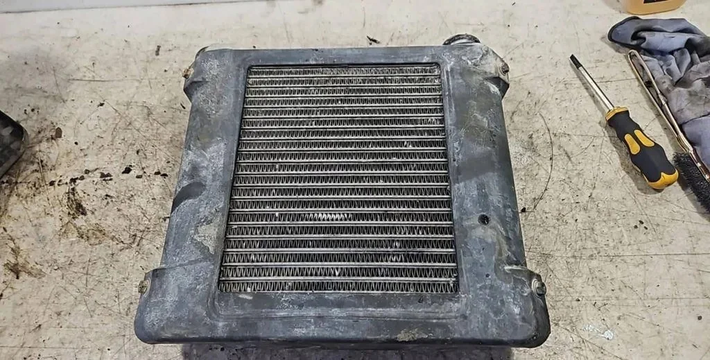 Intercooler Hyundai H-1, Starex, Satellite Usado