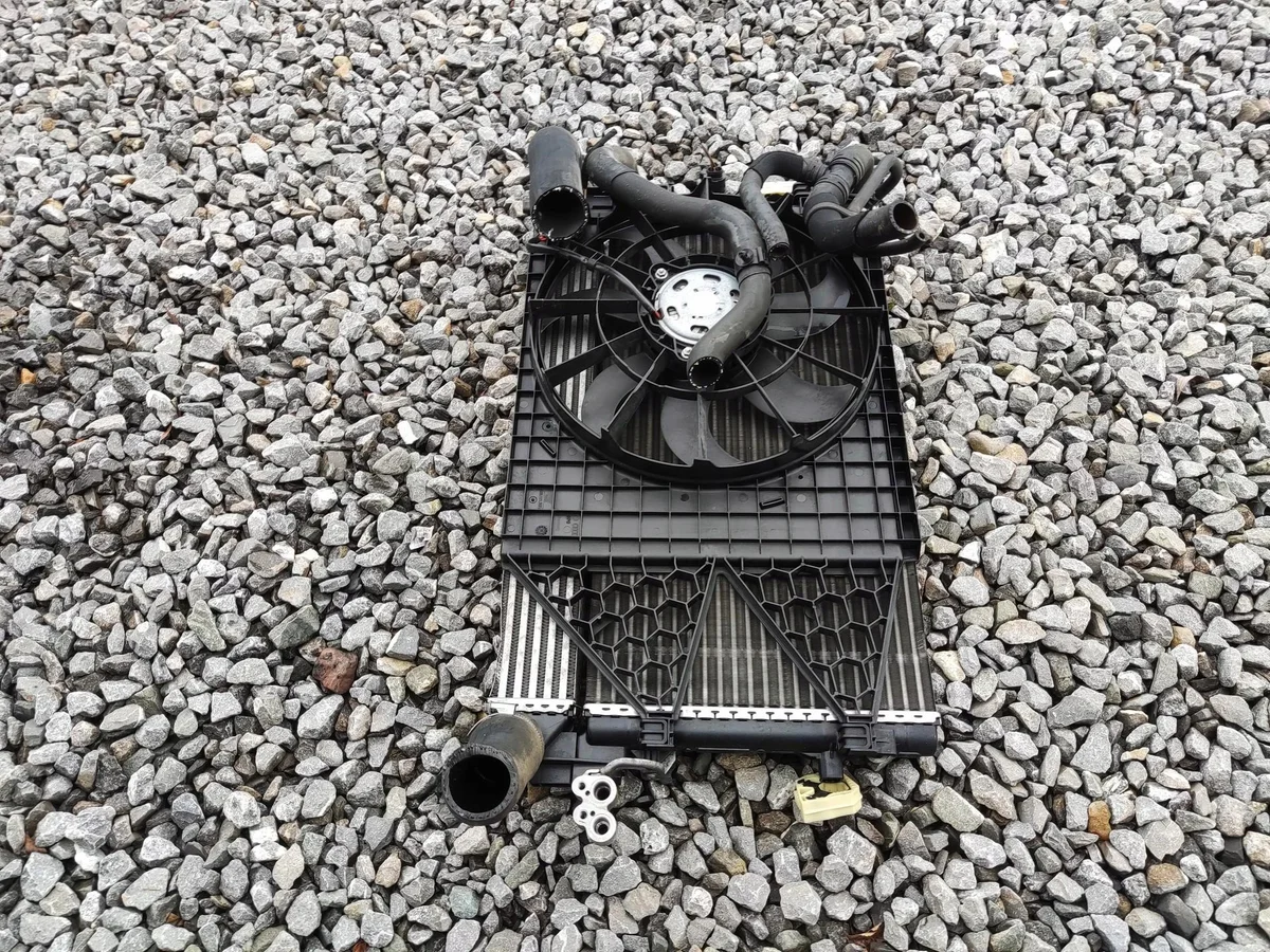 Kühlerlüfter Seat Ibiza IV 6J 1.6 TDI 2008-2012 image 5