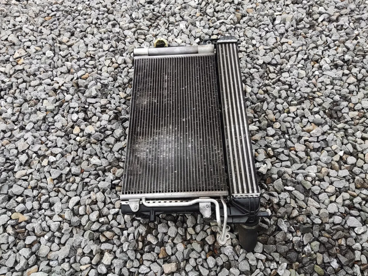 Kühlerlüfter Seat Ibiza IV 6J 1.6 TDI 2008-2012 image 7