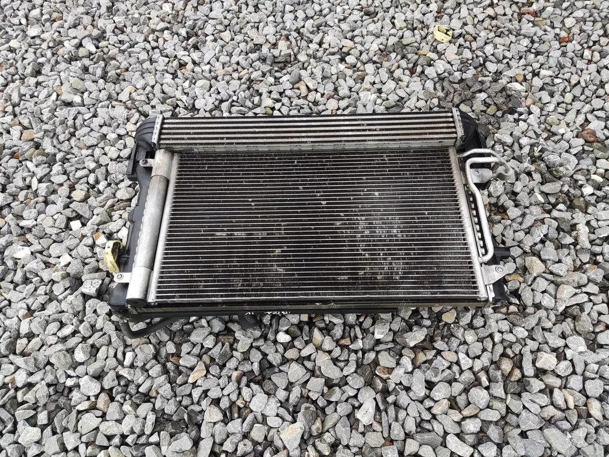 Kühlerlüfter Seat Ibiza IV 6J 1.6 TDI 2008-2012 image 8