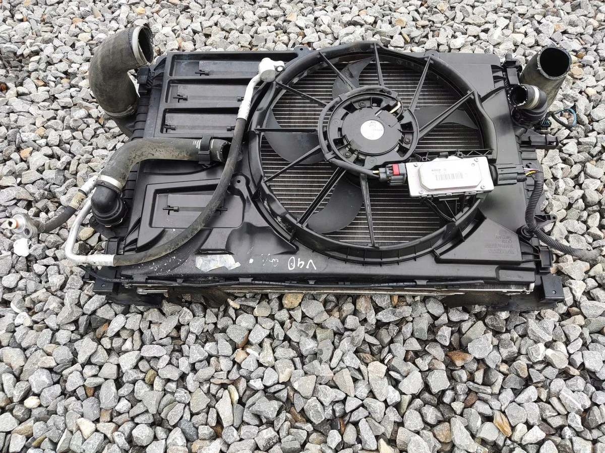 Kit Radiadores Volvo V40 II 2.0D 6G91-19710-DB image 4