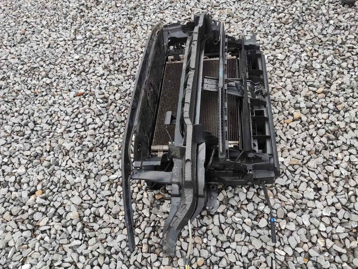 Etupaneeli jäähdyttimille VW Tiguan II image 5
