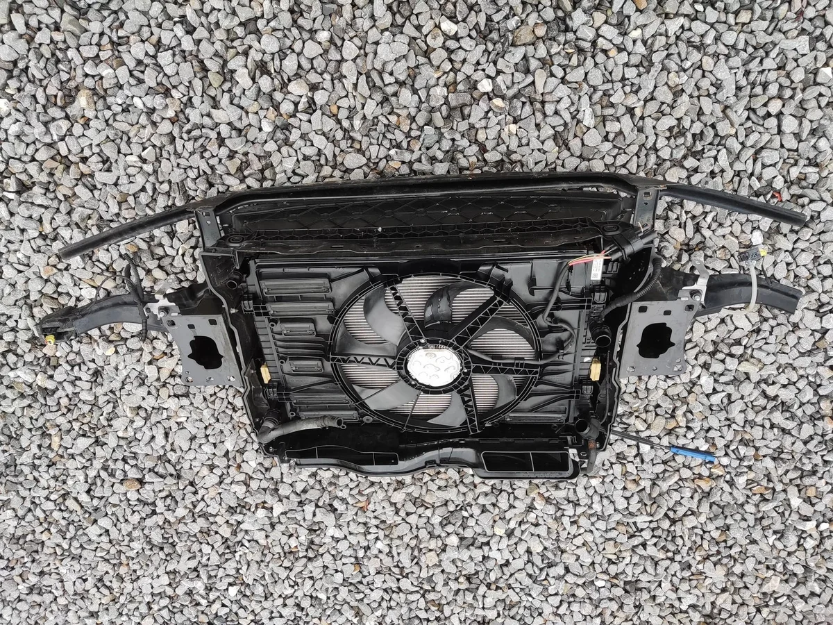 Etupaneeli jäähdyttimille VW Tiguan II image 6