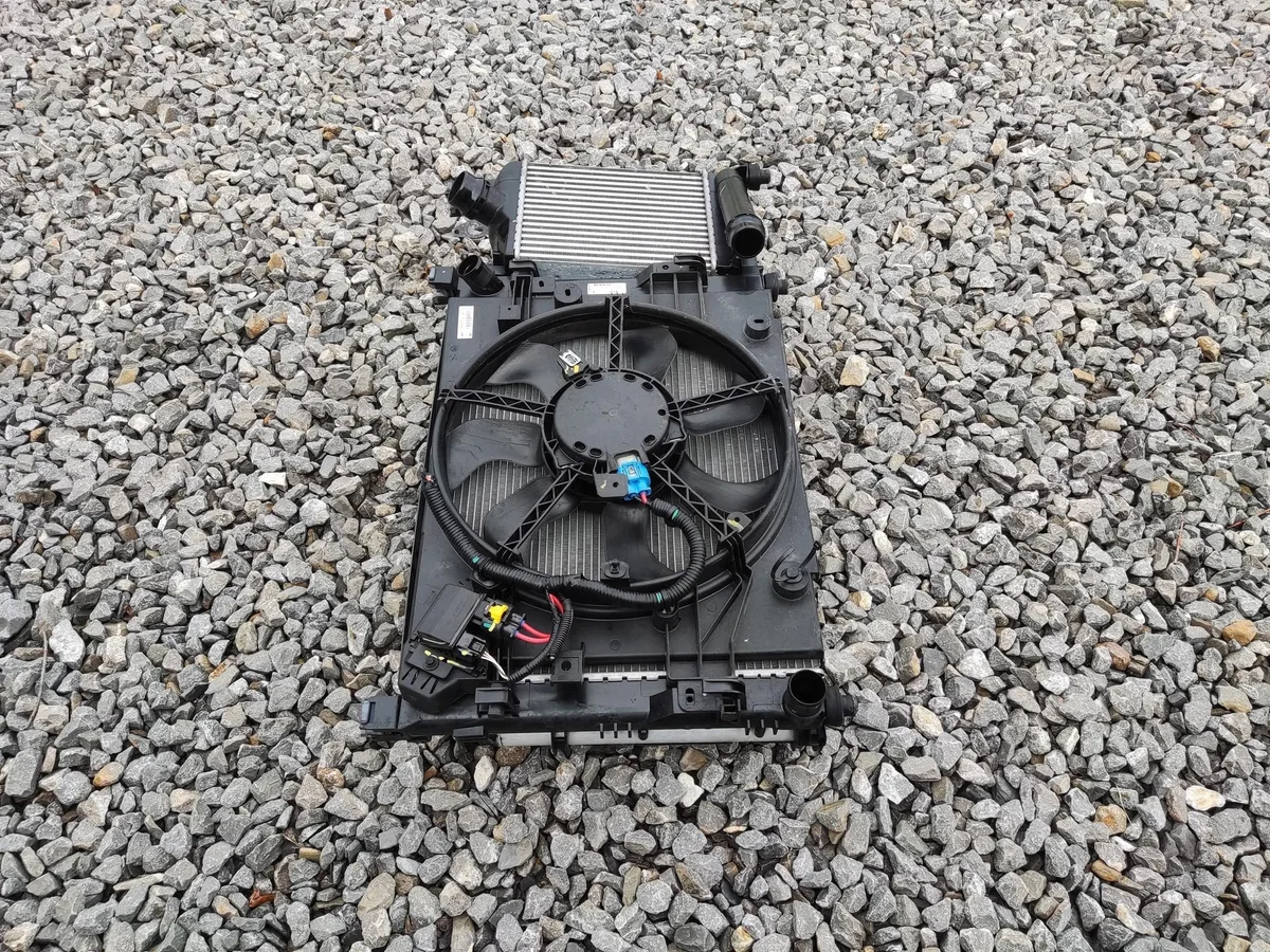 Kühlerlüfter Renault Captur 1.3 TCE gebraucht image 3