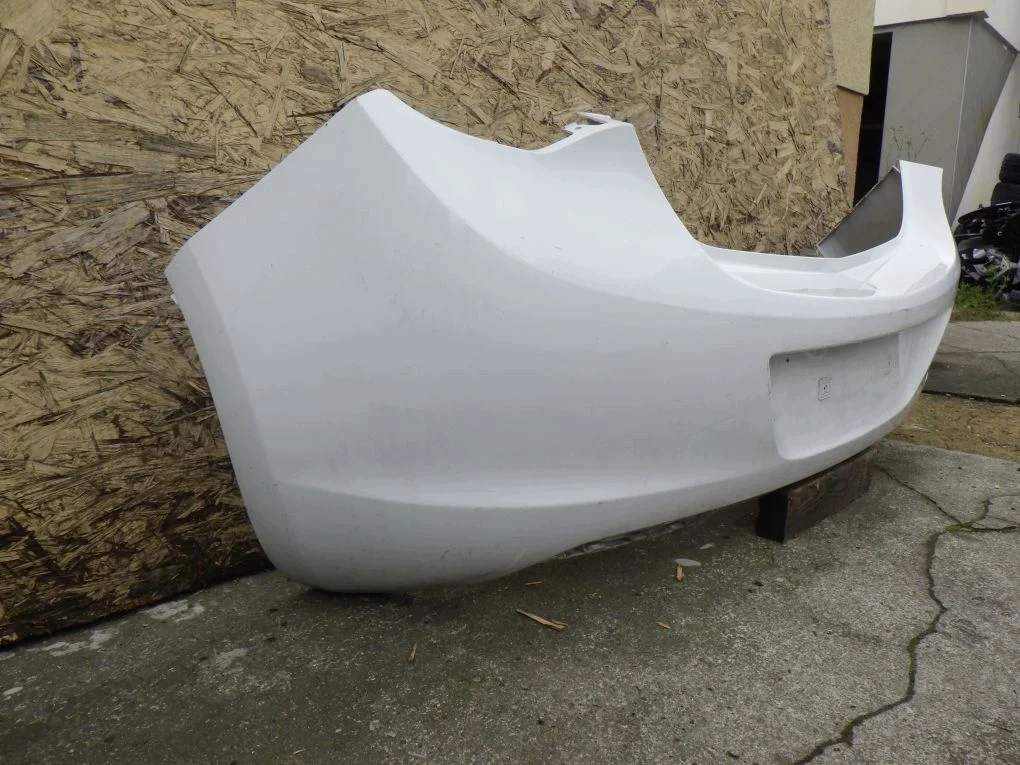 Paraurti posteriore Opel Astra J 2008
