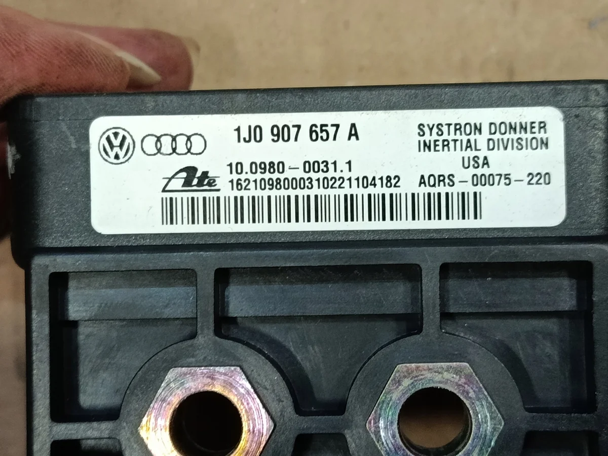 Sensore ESP VW 1J0907657A 1J1907637A Usato image 4