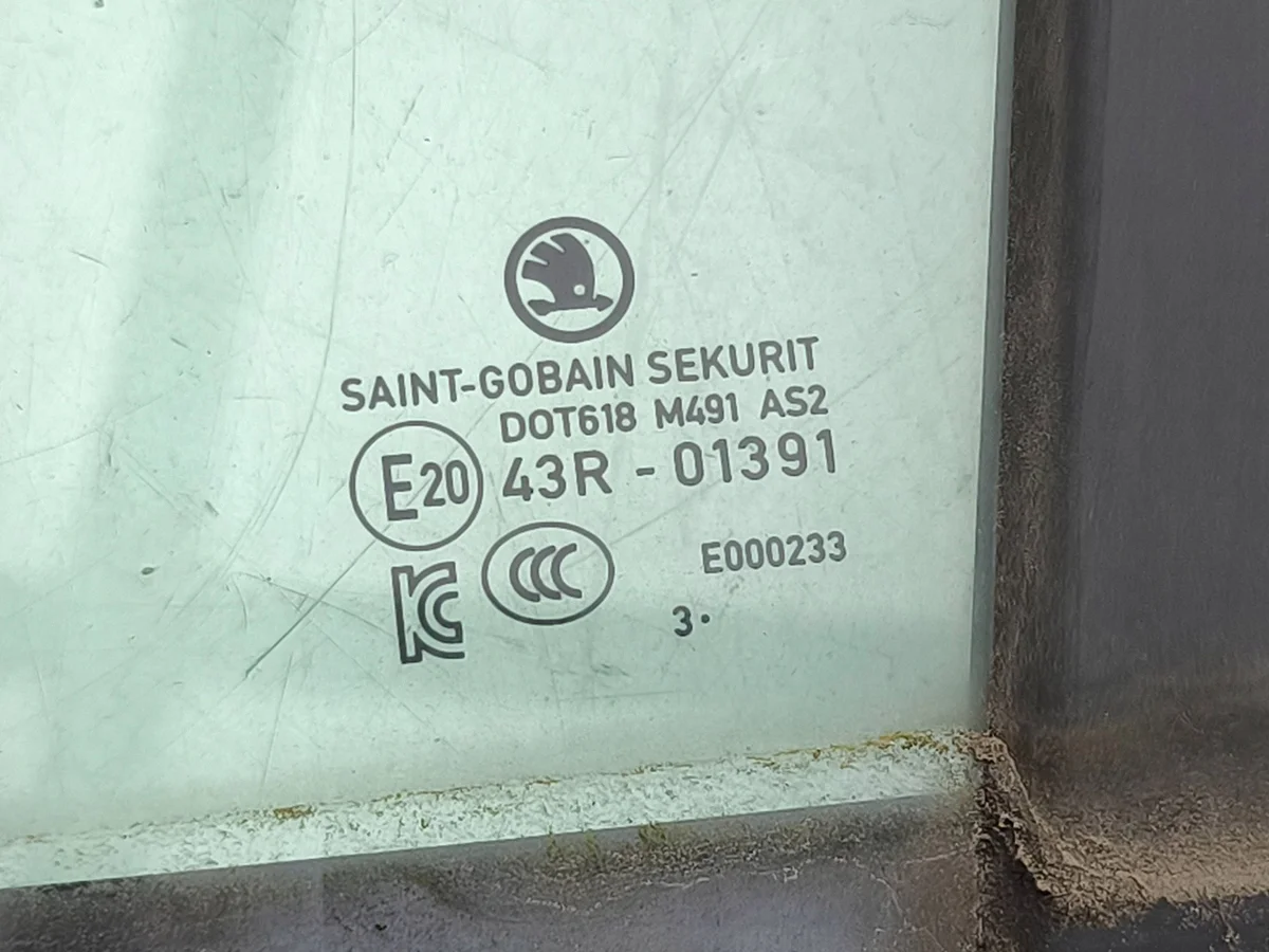 Vitre triangle avant Skoda Enyaq iV 2024 5LA845113 image 3