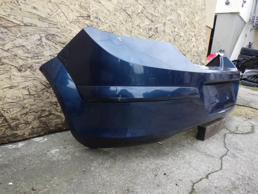 Opel Astra H 3 HB 03- Heckstoßstange image 3