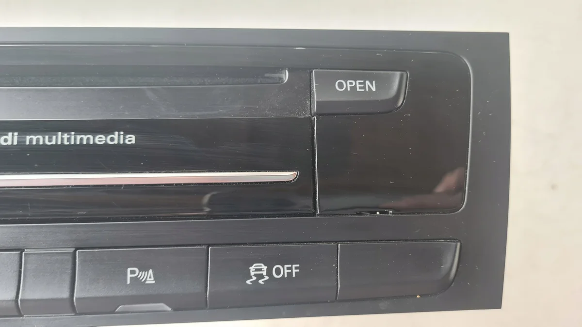 Audi A4 A5 Q5 MMI Navigatie 8R1035652A image 3