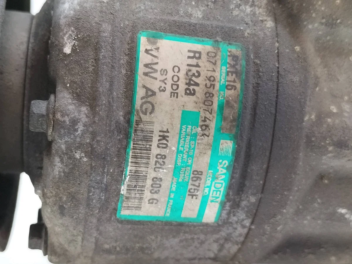 Compressore A/C VW Golf V 1.9 TDI 1K0820803G
