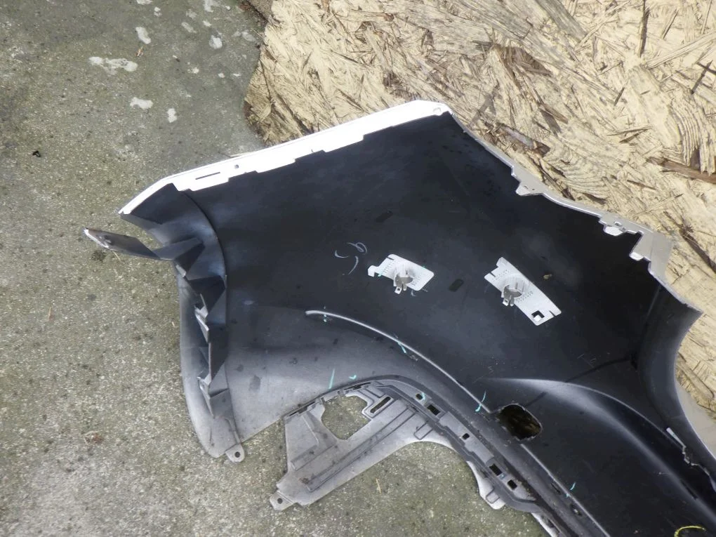 Opel Astra J Heckschürze hinten gebraucht image 5