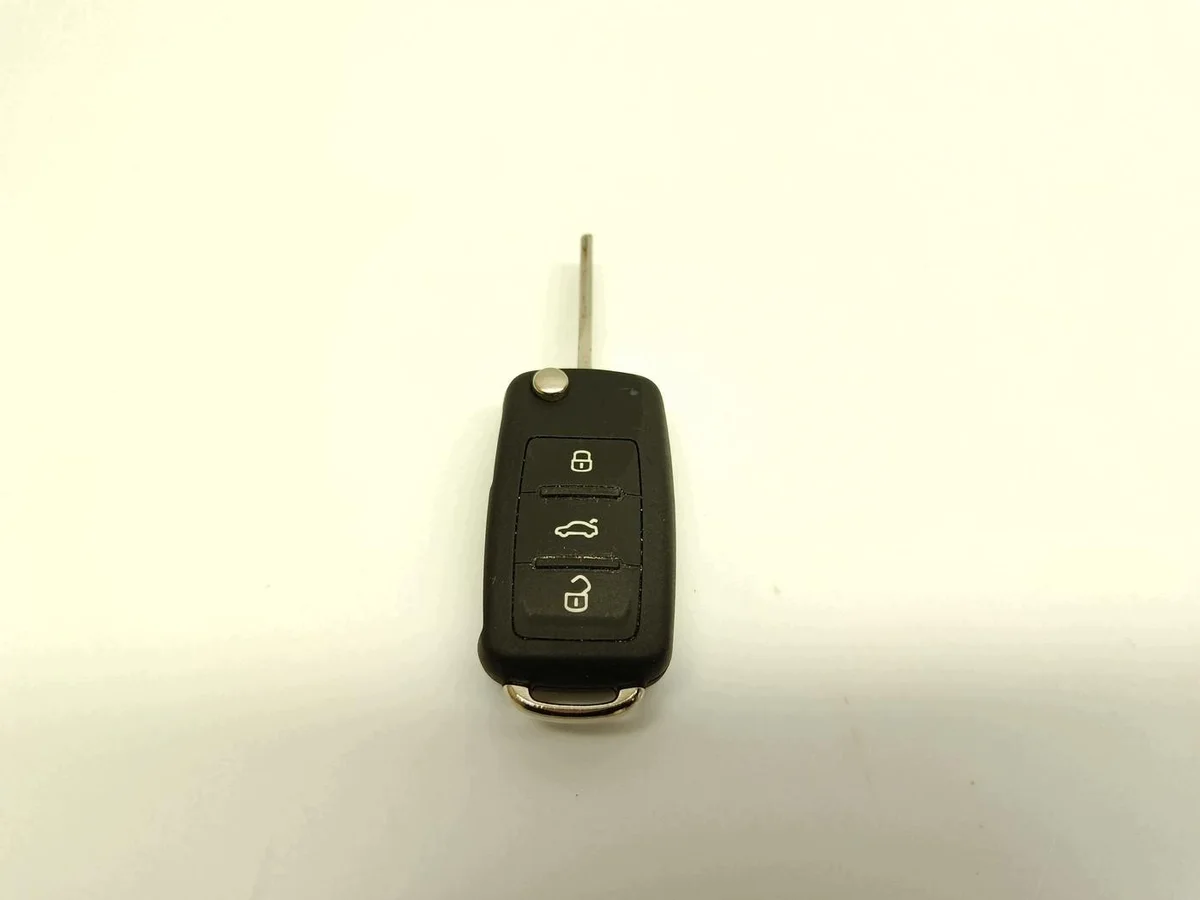 SKODA OCTAVIA 2009-2013 Sleutel Behuizing 3T0837202H image 6